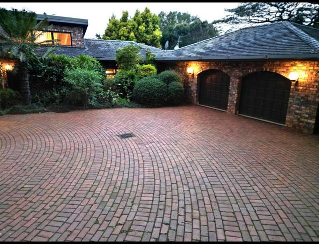 4 BEDROOM HOUSE FOR SALE IN WINSTON PARK